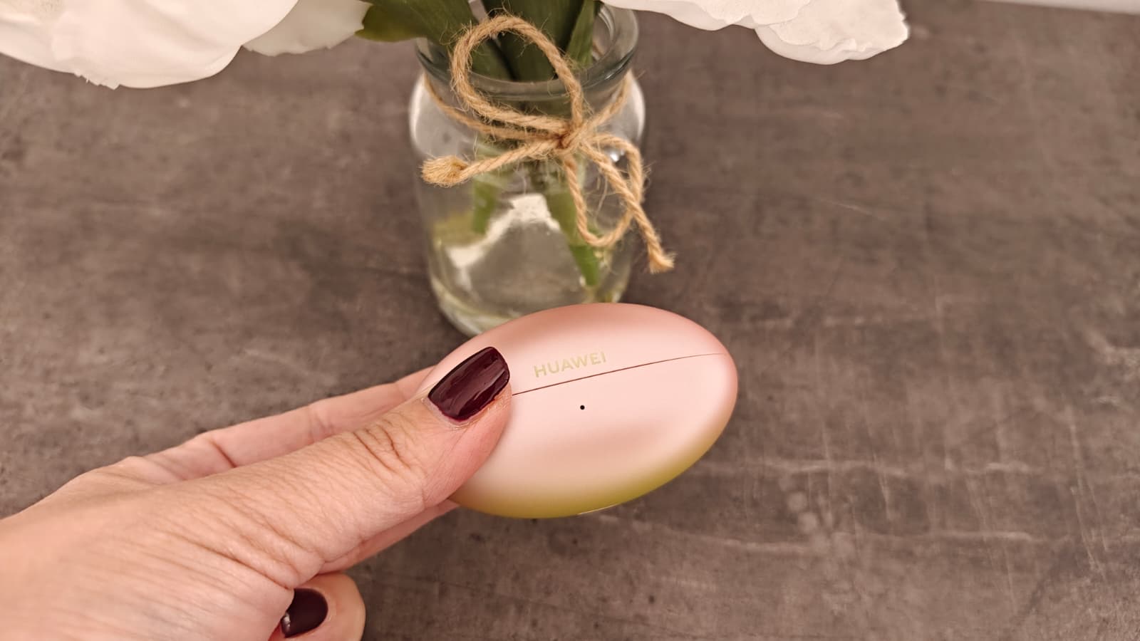 Recensione HUAWEI FreeBuds Neo: leggere, complete e molto più ambiziose di quanto sembrino