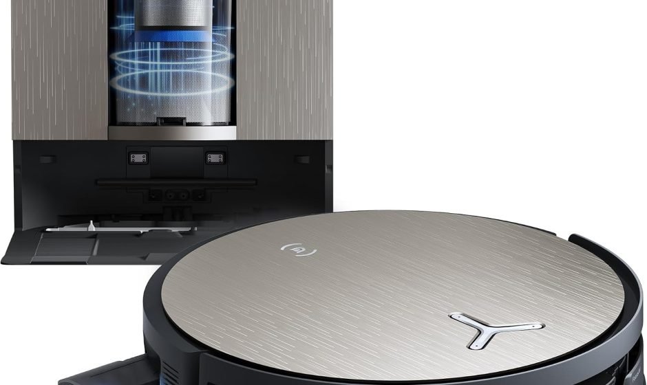 ECOVACS DEEBOT X12S OMNICYCLONE in offerta su Amazon: 250 euro di sconto sul robot top di gamma!