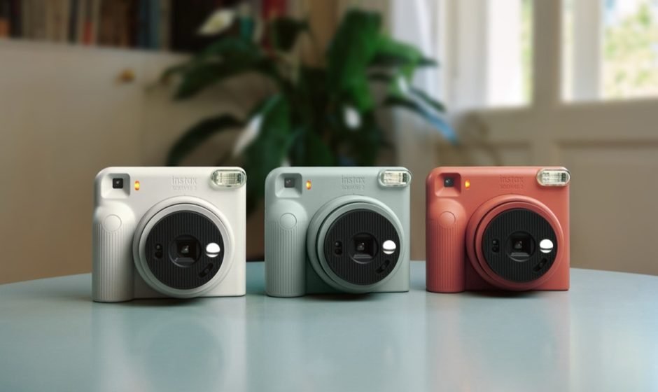 Fujifilm rinnova il formato quadrato con instax SQUARE 2